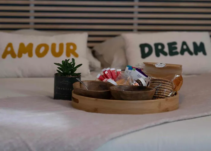 Nid D'amour 3* Cristot